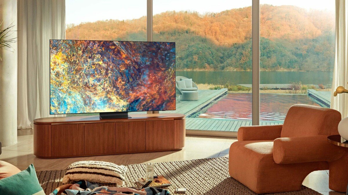 Samsung sorprende con una Smart TV Neo QLED QN90A de 98″ perfecta para montarte un cine en casa