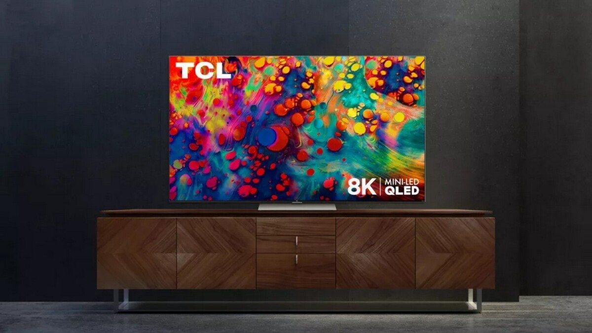 TCL abre el camino a las Smart TV 8K baratas: esto es lo que costará la TCL R648