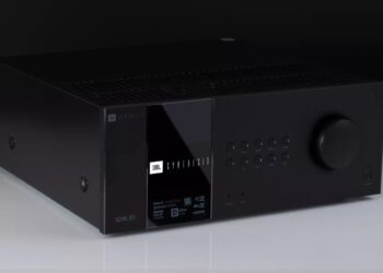 JBL Synthesis lanza tres dispositivos para los que buscan montarse un verdadero cine en casa
