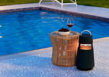 LG XBOOM 360, un altavoz para fiestas más elegante con sonido omnidireccional