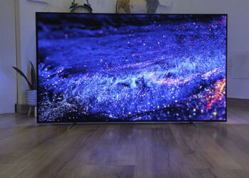Philips OLED 806: Unboxing y primeras impresiones del OLED con Ambilight del 2021