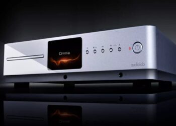 Audiolab Omnia, un reproductor todo en uno al que solo falta añadirle altavoces