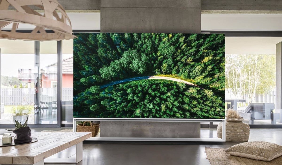 LG retrasa la llegada de sus televisores OLED de más de 100 pulgadas por problemas en las nuevas fábricas