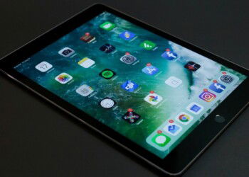 OLED, LG Display, Apple, iPad