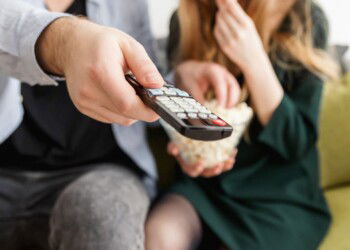 eliminar avisos apagado Android TV