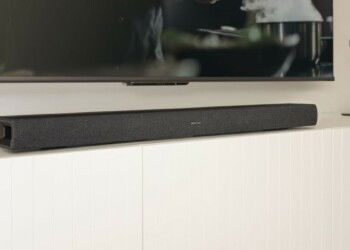 Denon DHT-S217, una barra de sonido compatible con Dolby Atmos y con subwoofers integrados