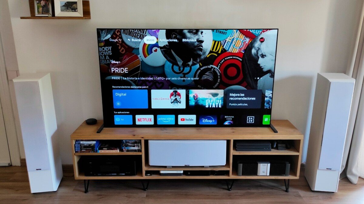 Primeros pasos con tu nueva Smart TV: cuidados, consejos y posibles problemas