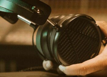 auriculares Audeze MM-500 de cerca