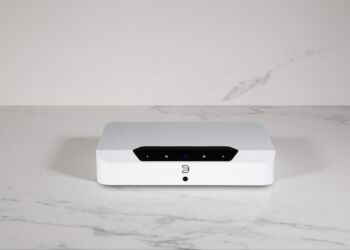 Bluesound POWERNODE EDGE, el nuevo "Todo-en-uno" HiFi con BluOS