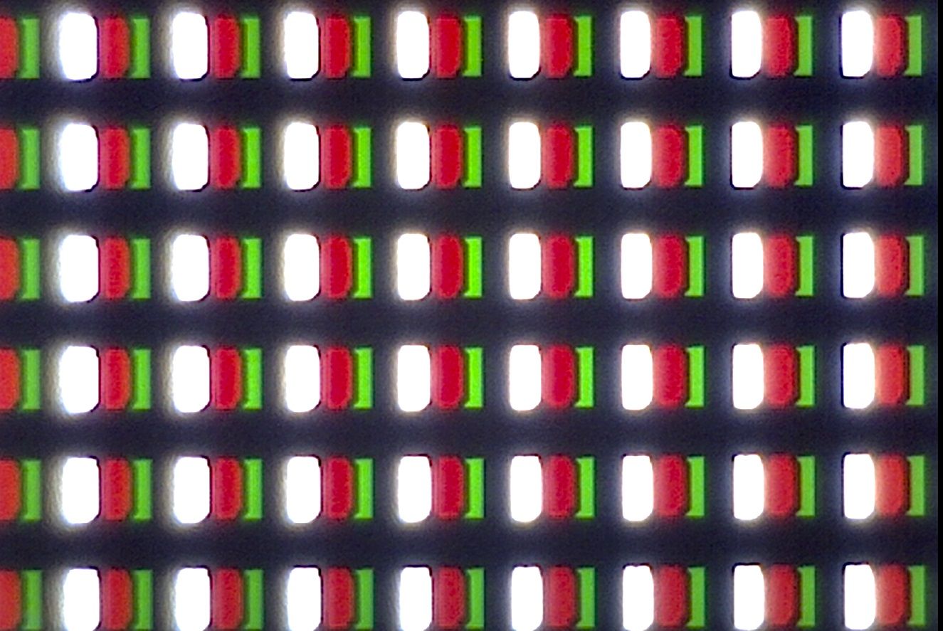 Aparece una nueva estructura de píxeles en paneles OLED de LG, ¿podrían llegar a los TV de 2025?