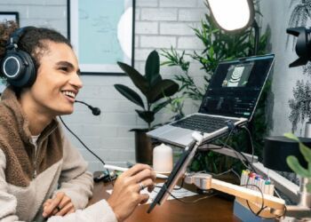 Audio Technica presenta unos auriculares perfectos para gamers que transmiten sus partidas en directo