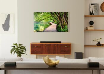 JBL Bar 1300, el nuevo modelo estrella de JBL mantiene los altavoces desmontables