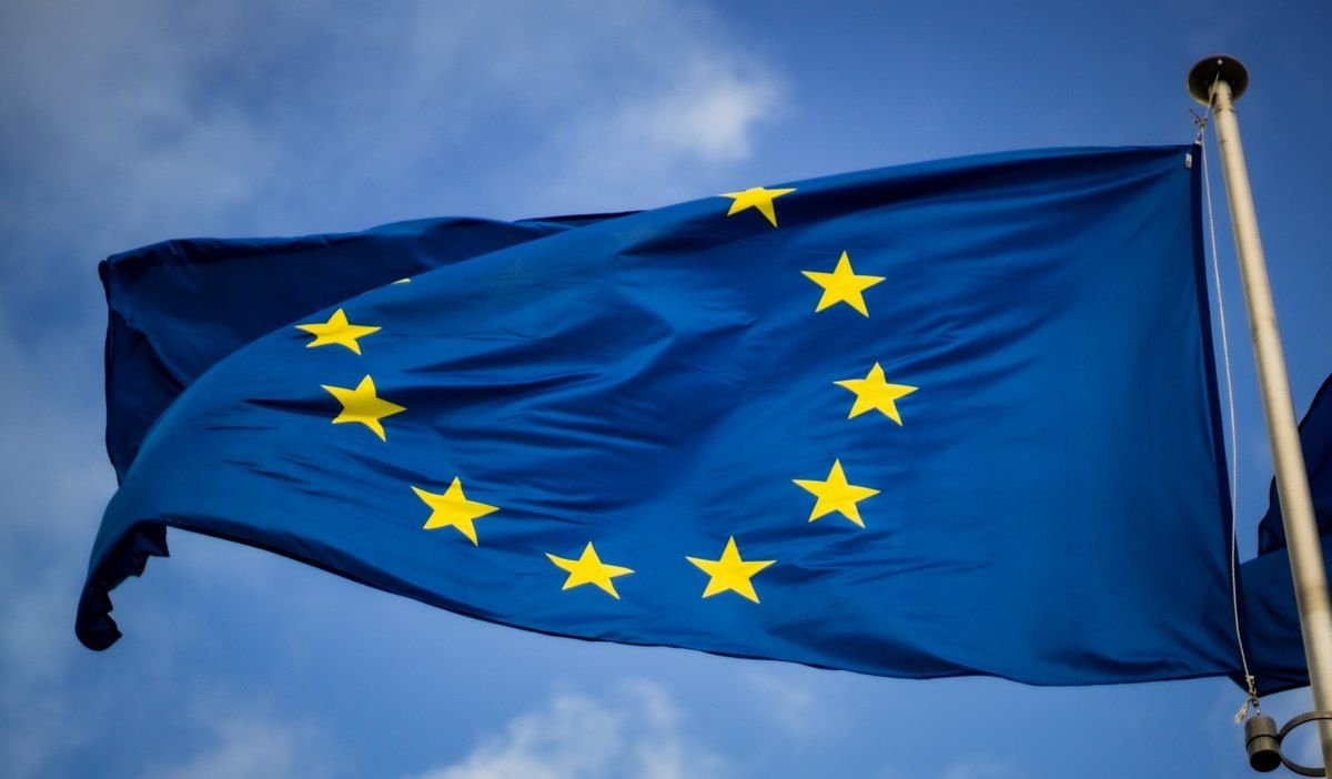 La Comisión Europea trabaja en un nuevo paquete de medidas para luchar contra el IPTV pirata