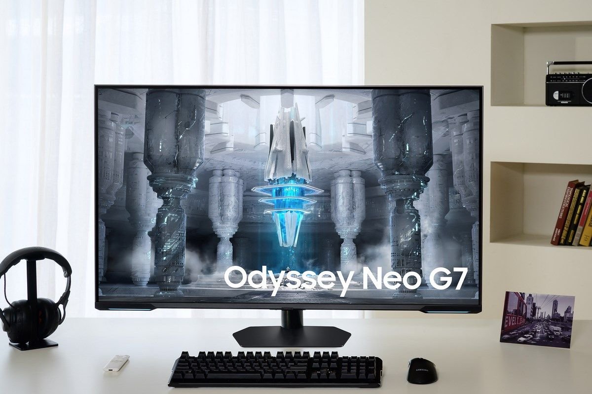 Samsung presenta su primer monitor gaming MiniLED: así es el impresionante Odyssey Neo G7