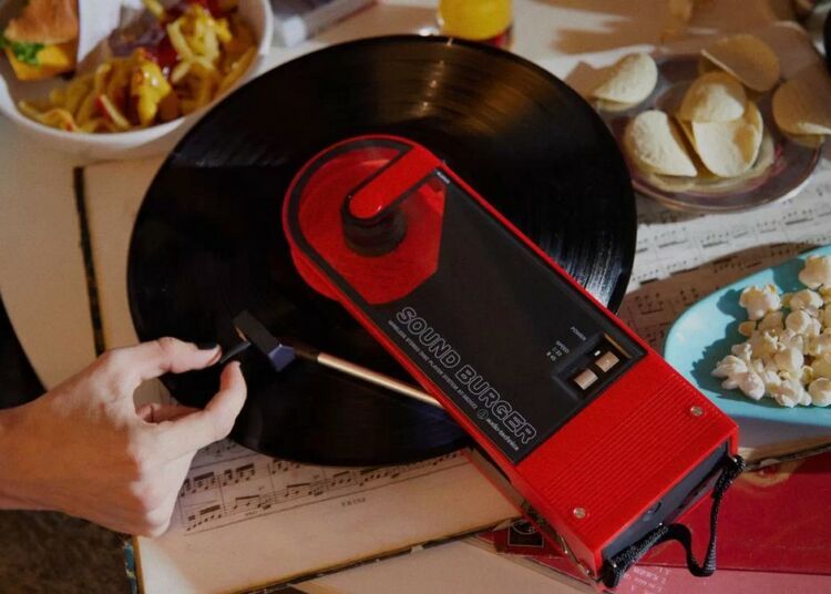 Tocadiscos portátil