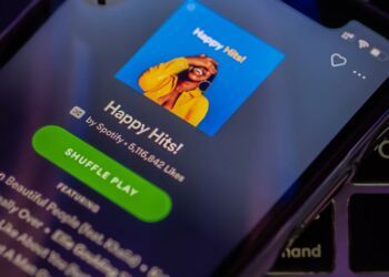 Reproductor Spotify en un smartphone