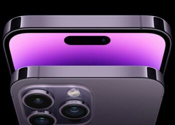 Pantalla del iPhone 14 Pro con fondo negro