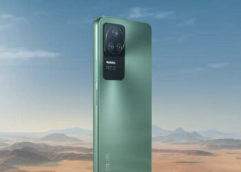 Trasera de un smartphone de POCO