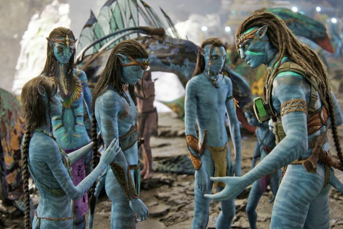 ‘Avatar: El sentido del agua’ alcanza los 2.300 millones en taquilla tras más de tres meses en cines