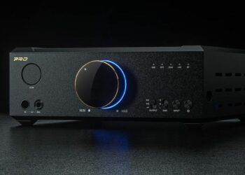 Fiio presenta su DAC y amplificador insignia para que tus auriculares alcancen la excelencia en el sonido