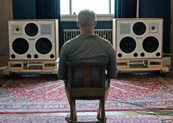 Altavoces Stratton Acoustics Elypsis 1512