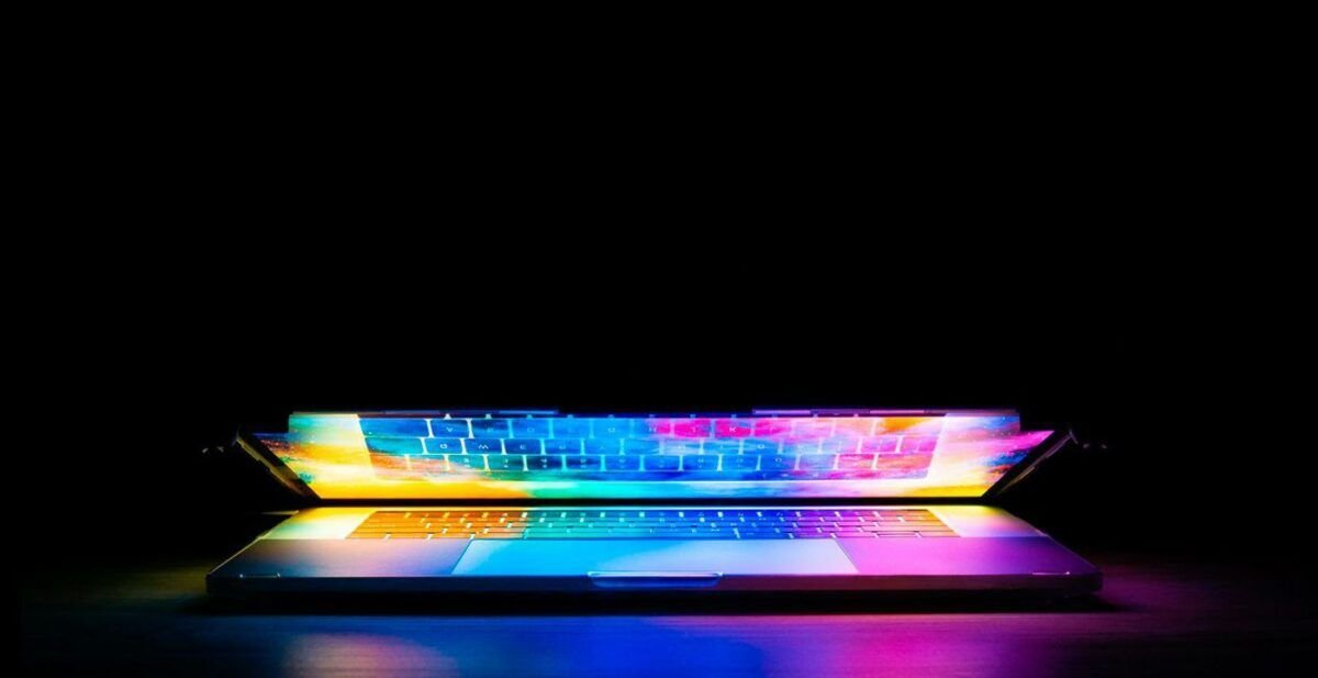 El uso de pantallas OLED se duplicará el próximo año 2024 gracias al «efecto Apple»
