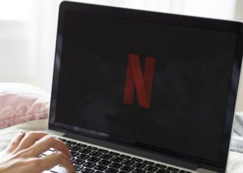 Cómo pedirle a Netflix que añada una serie que no tiene y te gusta