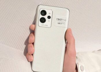 Cámra tarsera de un teléfono de realme