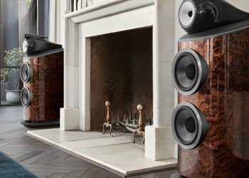 B&W presenta la Serie 800 Signature, una versión exclusiva de la conocida Serie 800 Diamond