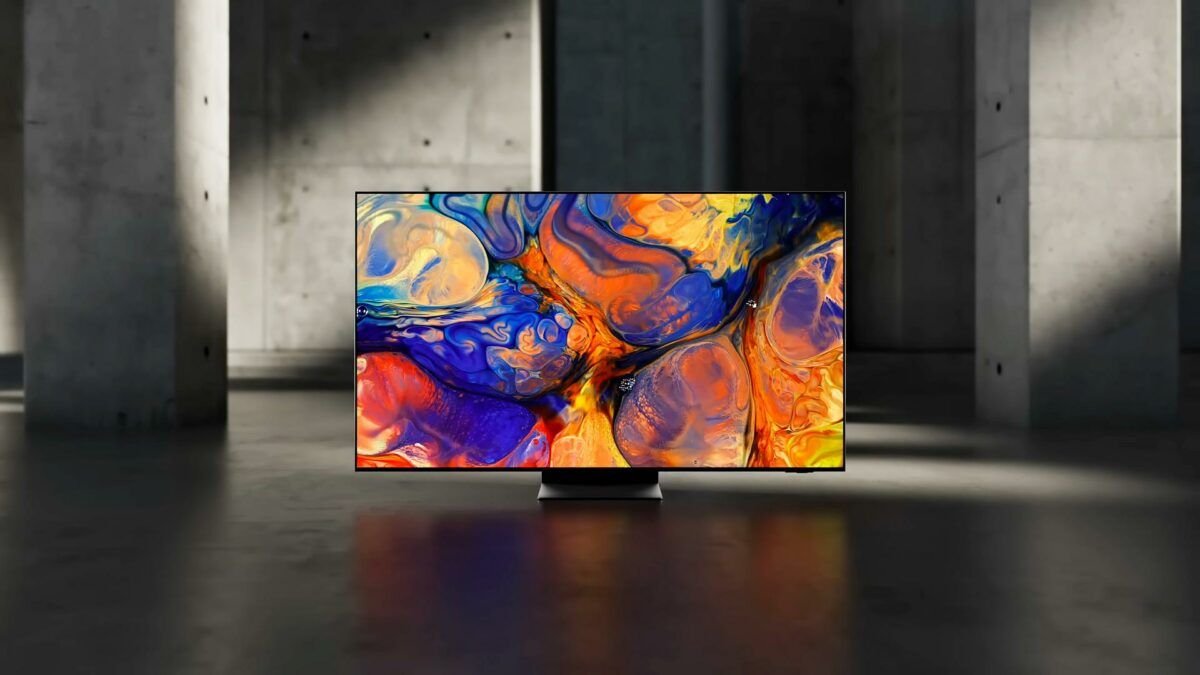 Samsung anuncia la disponibilidad de su televisor OLED de 83 pulgadas para  agostocon panel LG