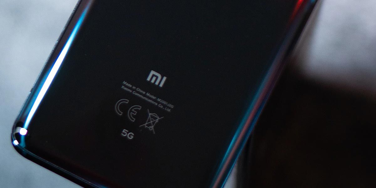 Logotipo de Xiaomi en un teléfono