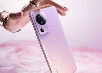 Teléfono de Xiaomi de color rosa