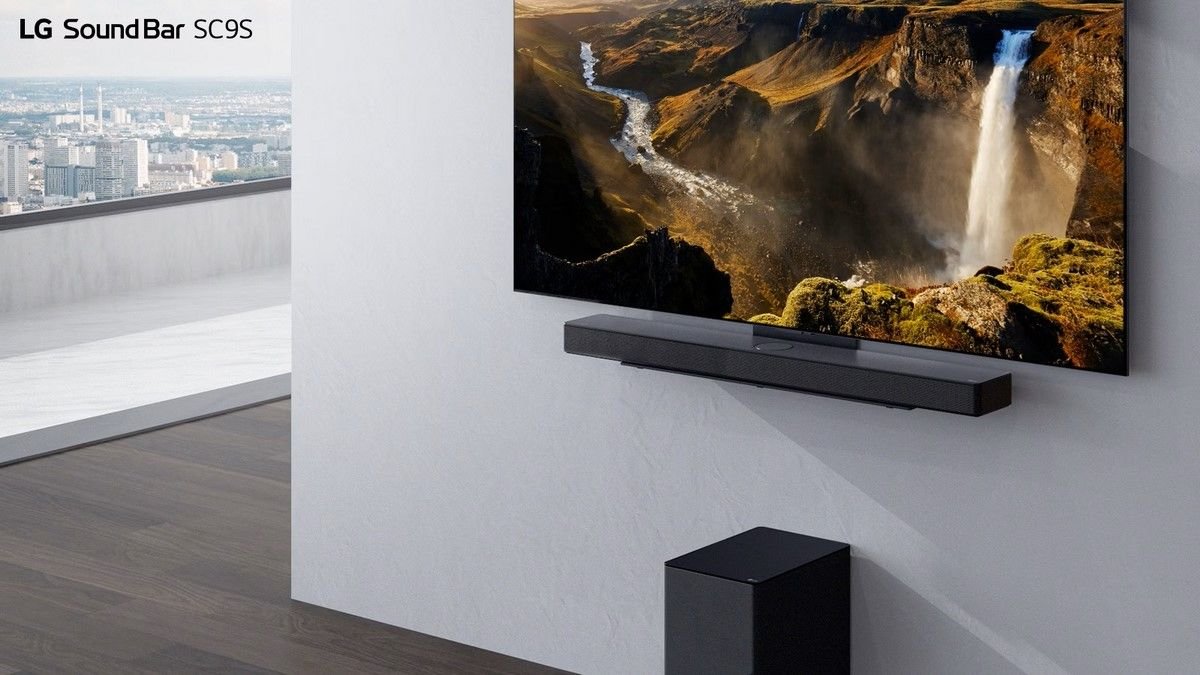 Comprar TV LG OLED evo 4K de 77'' C36 + Barra de Sonido SC9S