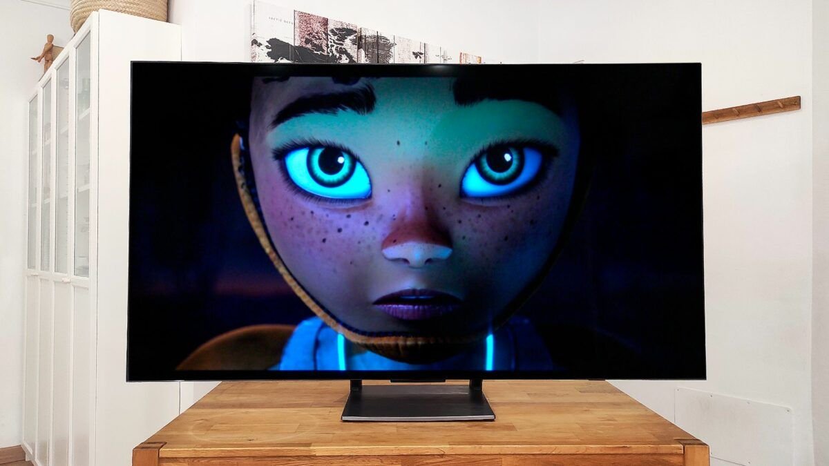 Análisis TCL C745 QLED: la mejor Smart TV de gama media del 2023