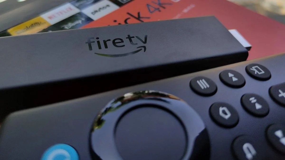 Soluciona cualquier problema en tu Amazon Fire TV Stick con esta combinación de botones en el mando