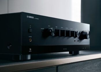 Technics SU-GX70 y SL-1500C, nuevo amplificador y nueva versión de un  conocido tocadiscos ahora