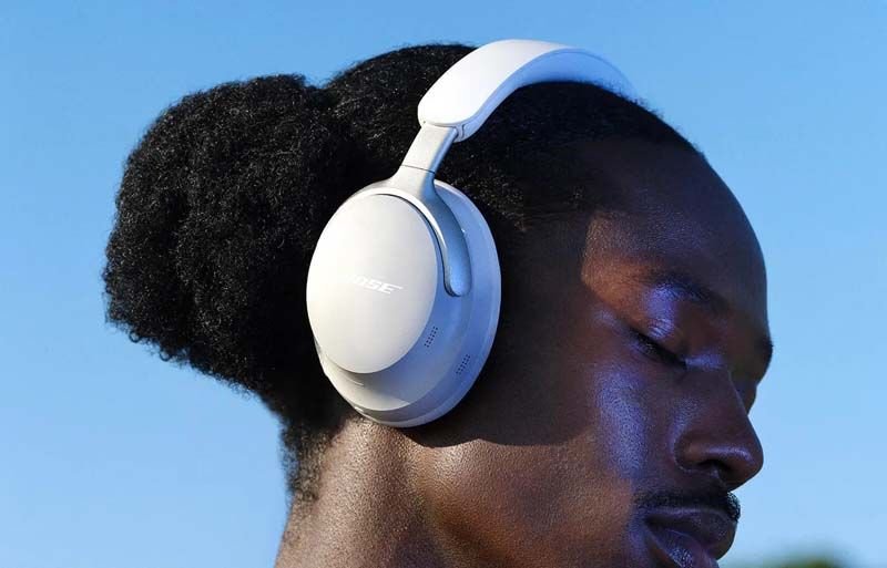 Bose QuietComfort Ultra Headphones de color blanco