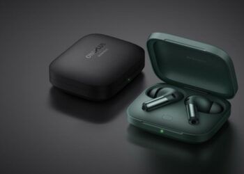 Auriculares de OnePlus con fondo negro