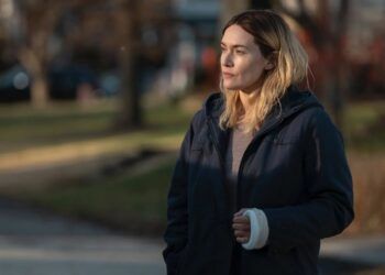 Las 4 series cortas que puedes devorar en este puente de octubre