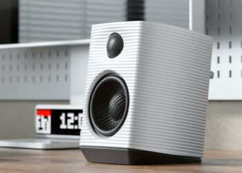 FiiO SP3, unos pequeños pero potentes altavoces activos para el escritorio