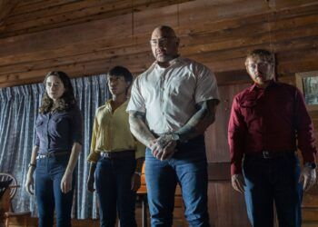 Escena de 'Llaman a la puerta' en Movistar Plus+