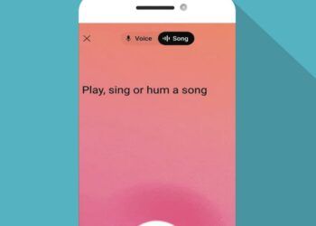 Buscar cantando en YouTube