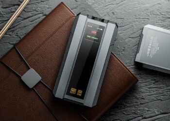 FiiO Q15, un DAC con amplificador de auriculares portátil de altos vuelos