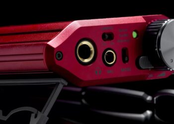 iFi iDSD Diablo 2, un DAC/amplificador de auriculares portátil de gama alta que incorpora la tecnología Bluetooth aptX Lossless