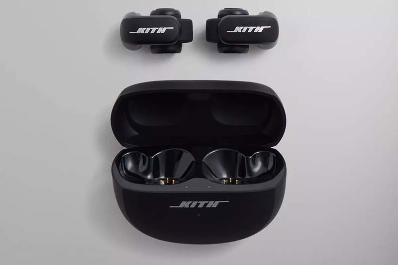 Kith for Bose Ultra Open Earbuds negros