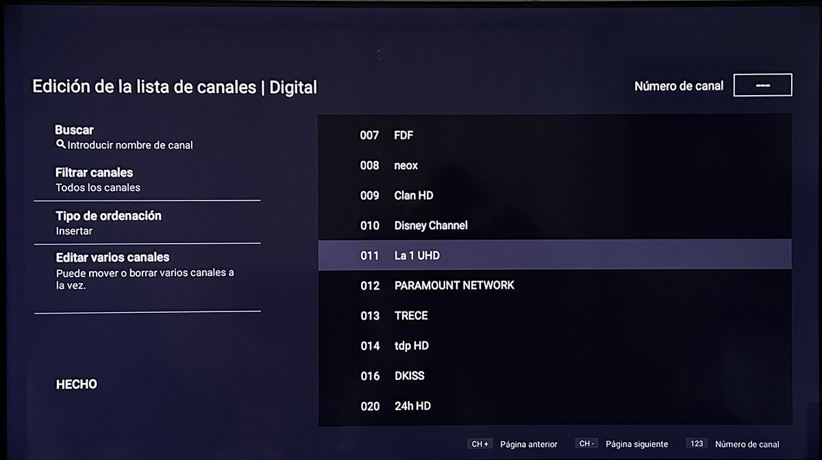 cómo resintonizar los canales en un televisor con Android TV ordenar canales