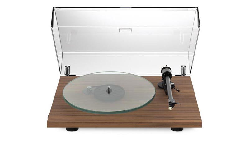 Pro-Ject T2 con tapa