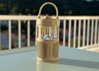 MEE Audio lightSPKR, análisis un altavoz inalámbrico con linterna ideal para llevarnos al camping