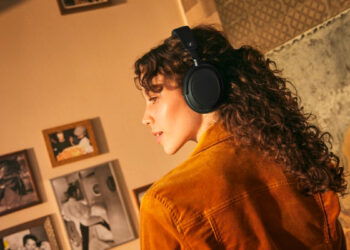 Sennheiser Accentum Plus Wireless, diseño ergonómico y ligero con hasta 50 horas de autonomía