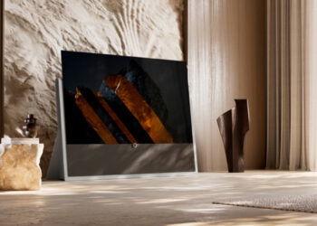 Loewe llega a un acuerdo con LG para usar paneles OLED vírgenes si compras barato, compras dos veces